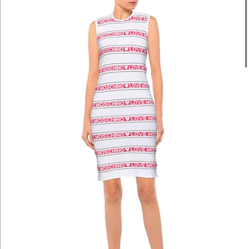 LOVE MOSCHINO Short dresses